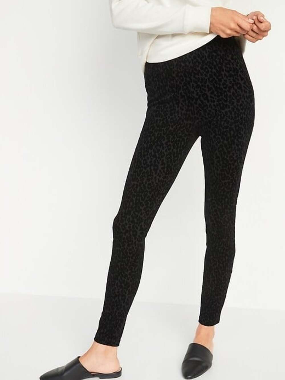 NWT Old Navy High-Waisted Stevie Velvet Black Leopard-Print Legging Pants Size M